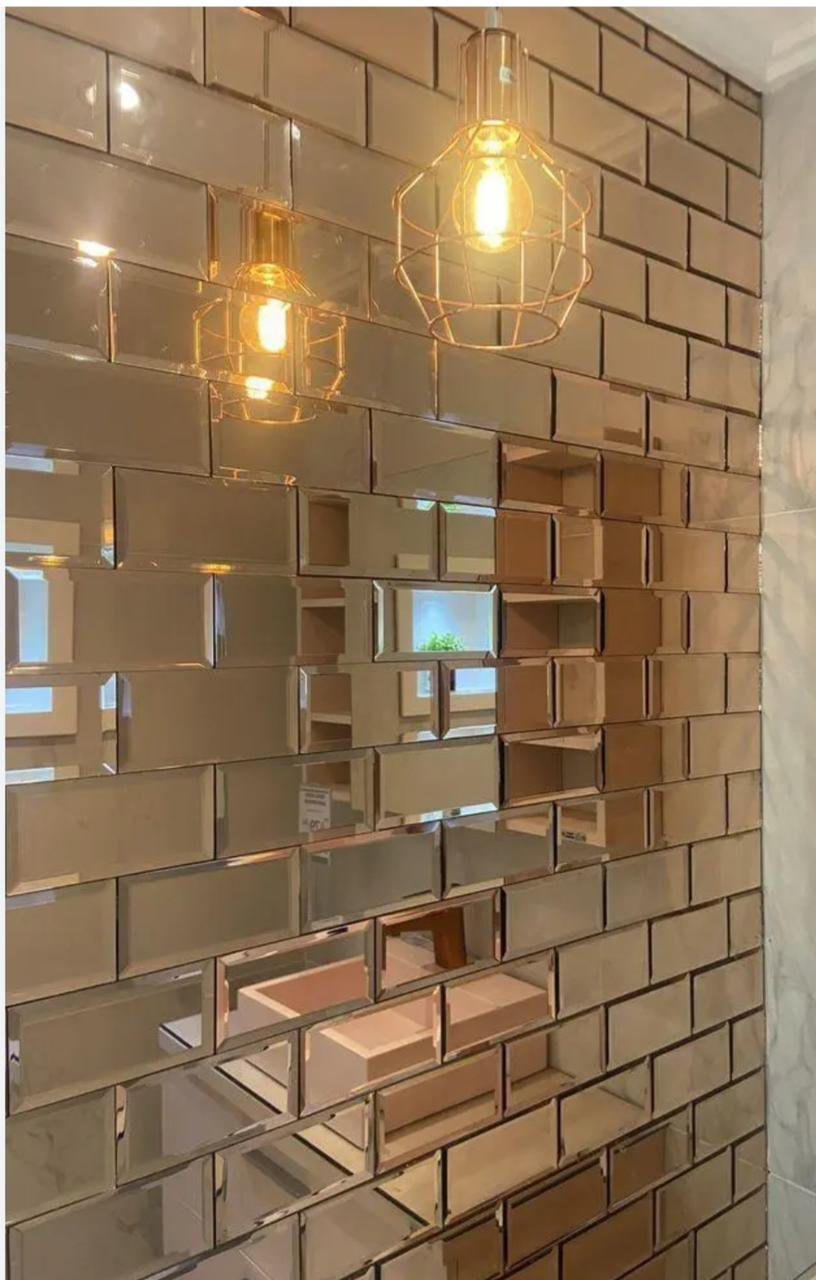 أعمال الزجاج والمرايا