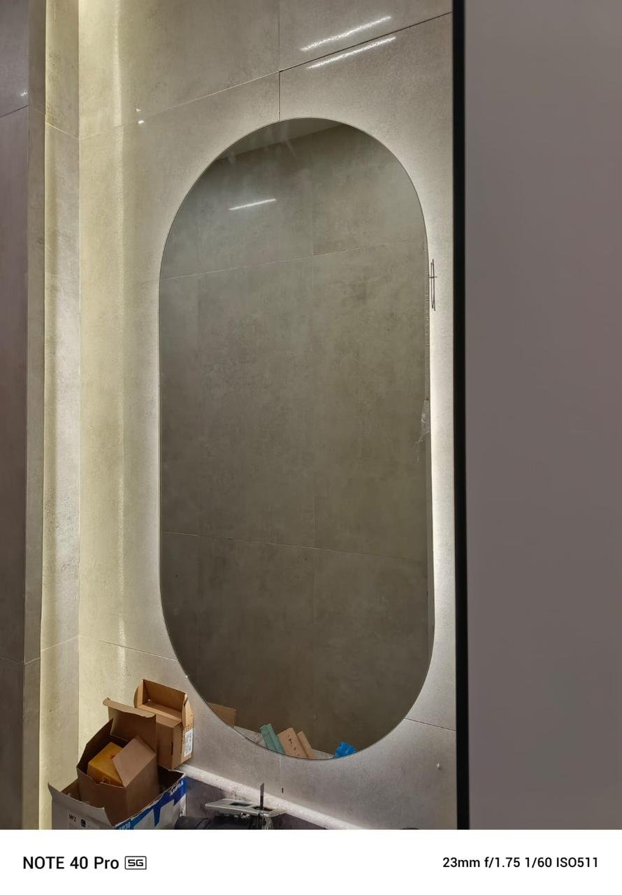 أعمال الزجاج والمرايا